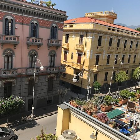 Salerno B&B In Centro Екстериор снимка